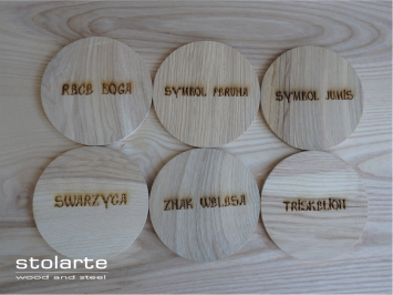 Podkładki z litego drewna z grawerem słowiańskie symbole