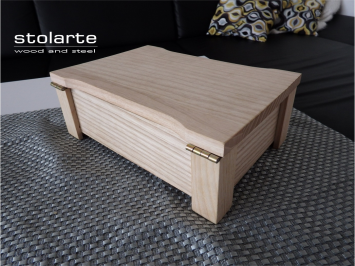 Szkatułka ręcznie wykonana lite drewno